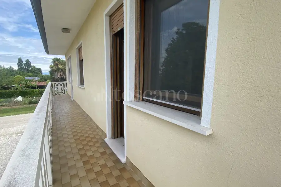 Casa Indipendente in vendita di 214 mq a €246.000 (rif. 16/2026)