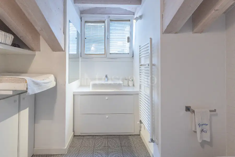 Casa in vendita di 120 mq a €1.950.000 (rif. 9/2026)