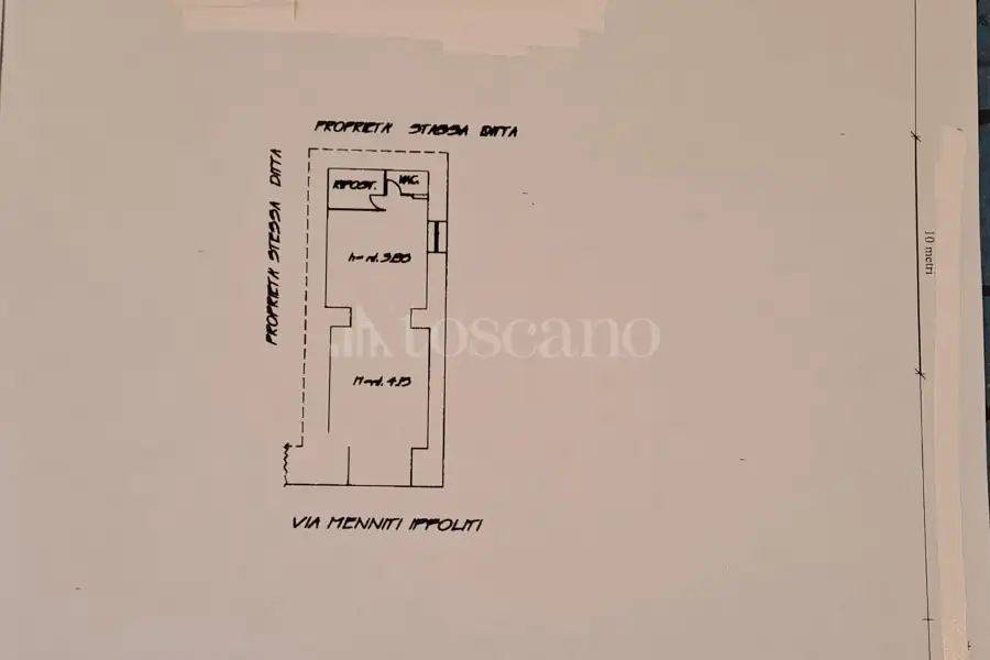 Negozio in affitto di 23 mq a €600 (rif. 10/2026)