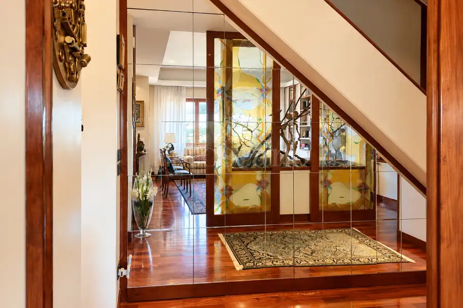 Attico in vendita di 225 mq a €948.000 (rif. 53/2026)
