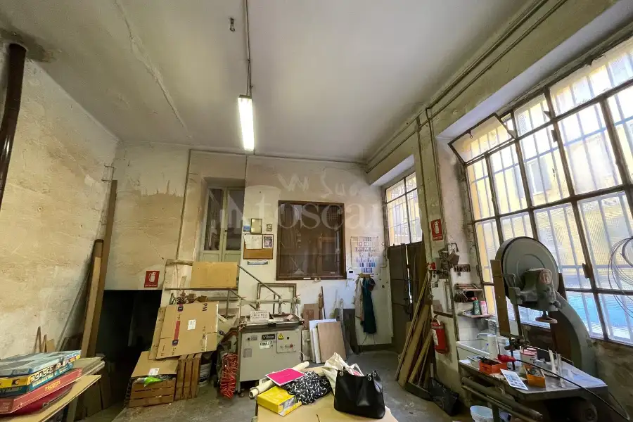 Laboratorio in vendita di 236 mq a €850.000 (rif. 7/2026)