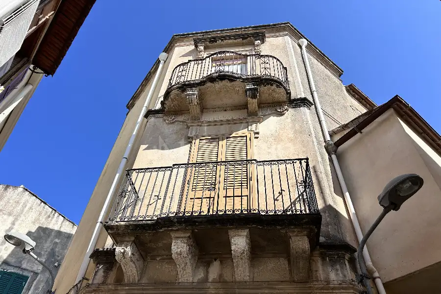 Casa in vendita di 120 mq a €398.000 (rif. 71/2025)