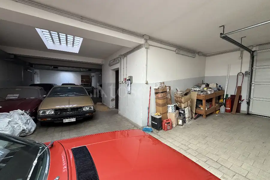 Palazzo in affitto di 600 mq a €16.000 (rif. 24/2025)