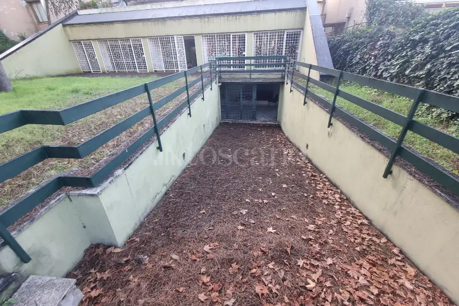 Casa Indipendente in vendita di 285 mq a €650.000 (rif. 19/2025)