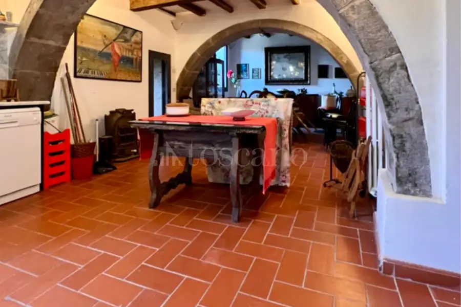 Casa in vendita di 130 mq a €85.000 (rif. 3/2026)