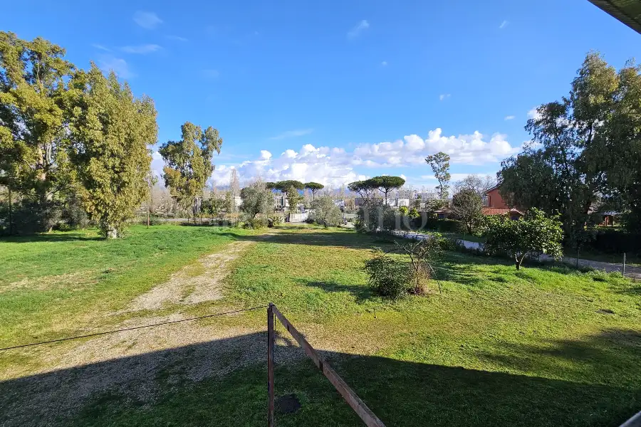 Capannone in vendita di 1.050 mq a €870.000 (rif. 7/2025)