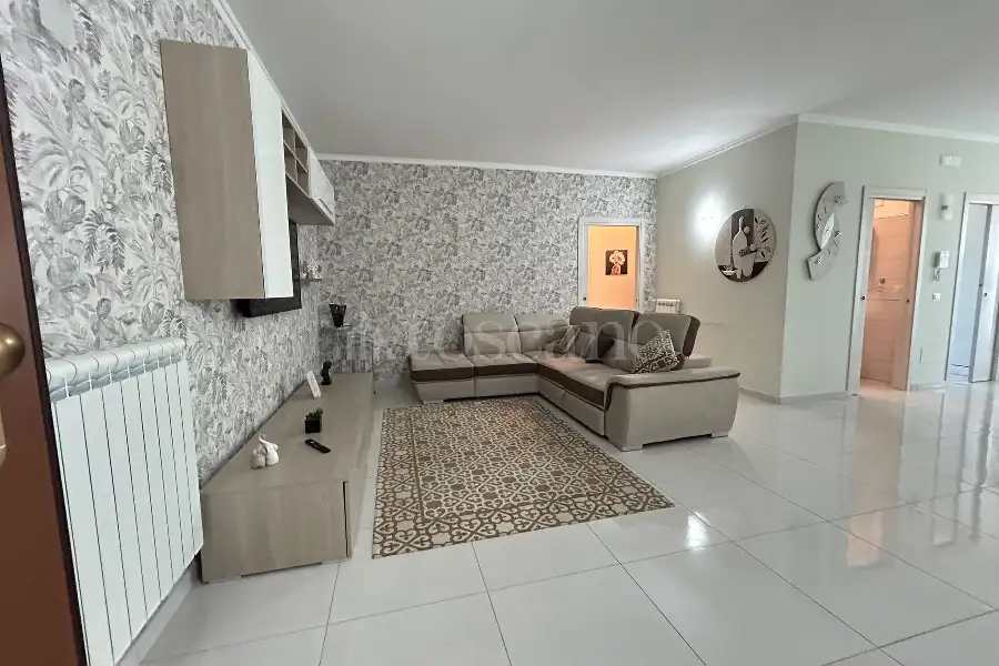 Casa in affitto di 100 mq a €600 (rif. 41/2026)