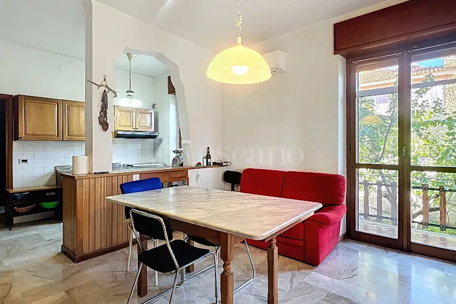Villa in vendita di 630 mq a €670.000 (rif. 195/2025)
