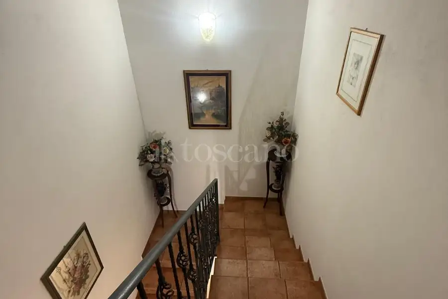 Casa Indipendente in vendita di 600 mq a €1.359.000 (rif. 49/2026)