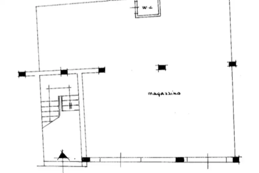 Negozio in affitto di 102 mq a €990 (rif. 36/2026)