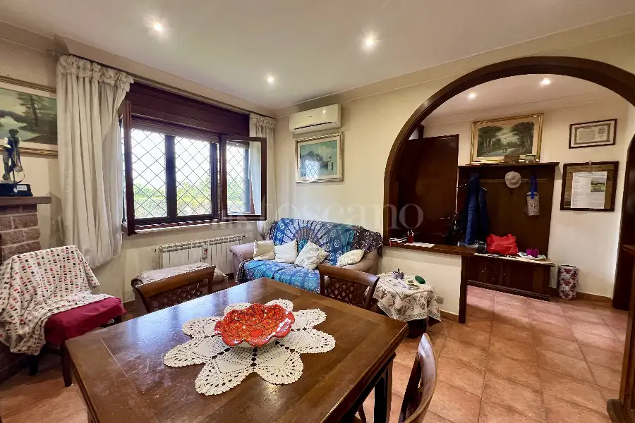 Villa Bifamiliare in vendita di 100 mq a €315.000 (rif. 36/2026)