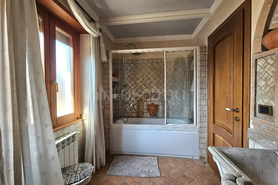 Villa Bifamiliare in vendita di 150 mq a €250.000 (rif. 91/2025)