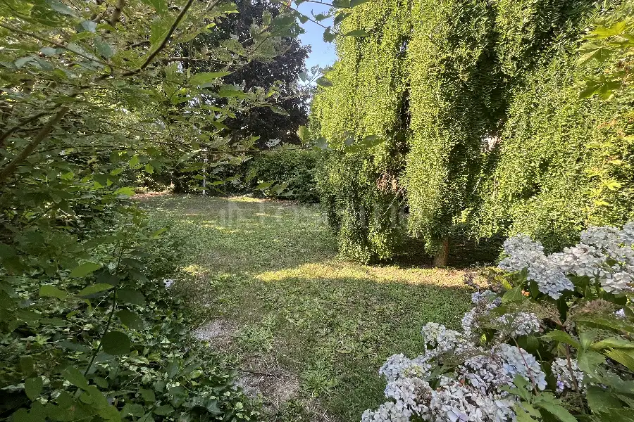 Villa in vendita di 250 mq a €695.000 (rif. 18/2025)
