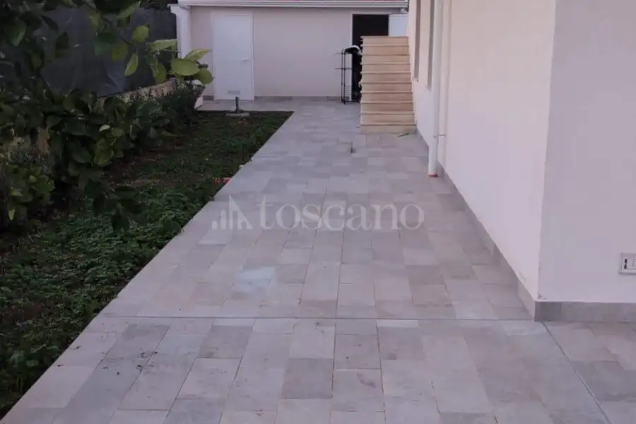 Villa in vendita di 346 mq a €365.000 (rif. 50/2024)