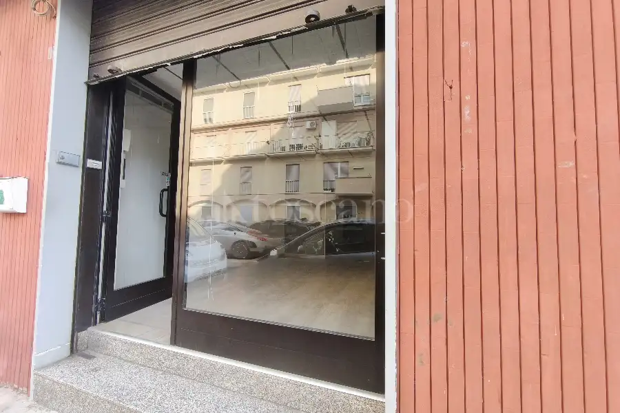 Negozio in vendita di 38 mq a €65.000 (rif. 28/2025)