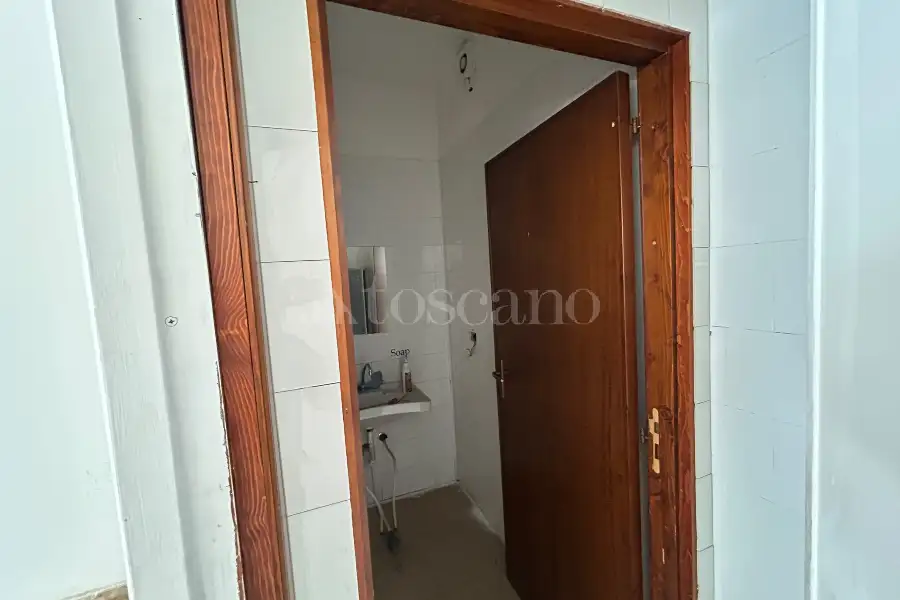 Negozio in vendita di 56 mq a €49.000 (rif. 22/2026)