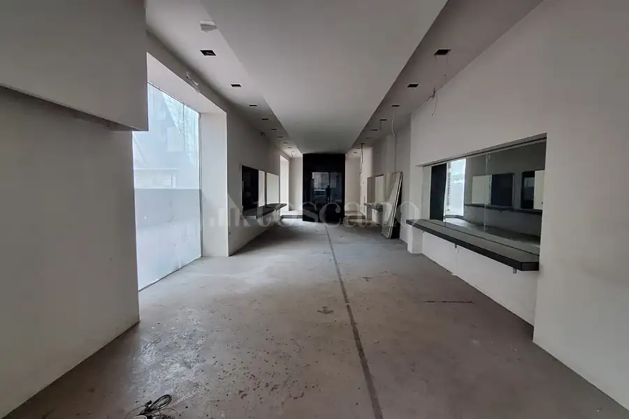 Negozio in vendita di 127 mq a €198.000 (rif. 199/2026)