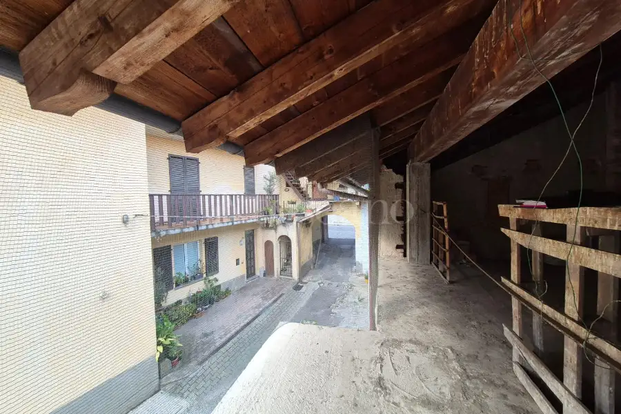 Magazzino in vendita di 95 mq a €46.000 (rif. 17/2026)