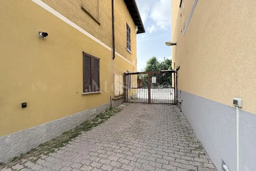 Negozio in vendita di 35 mq a €100.000 (rif. 6/2025)