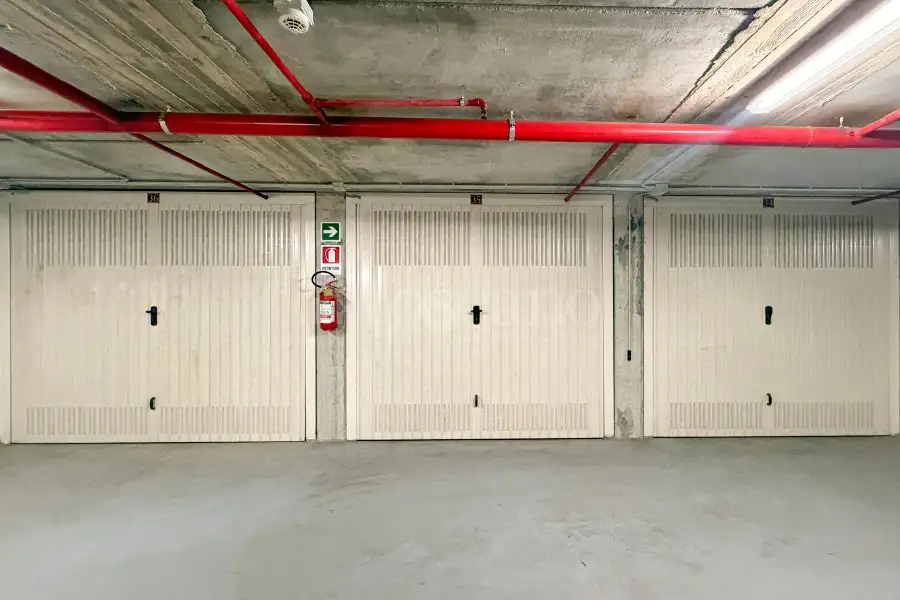 Box in vendita di 20 mq a €60.000 (rif. 51/2025)