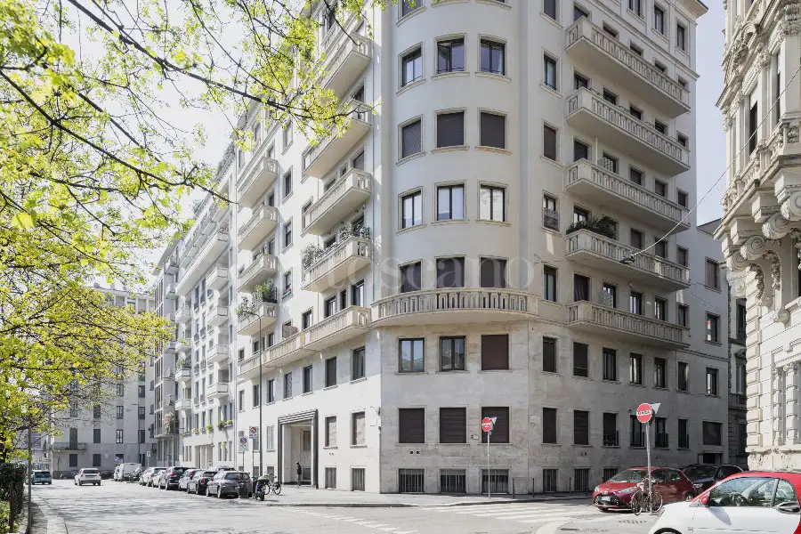 Casa in vendita di 215 mq a €2.450.000 (rif. 145/2025)