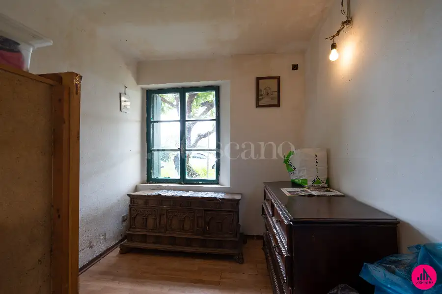 Casale in vendita di 375 mq a €180.000 (rif. 21/2026)