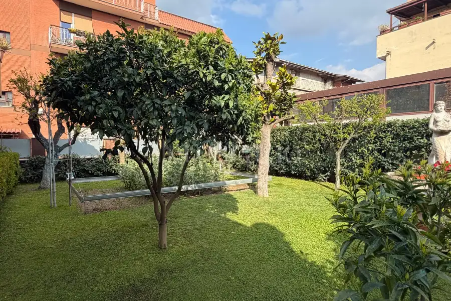 Casa in vendita di 290 mq a €849.000 (rif. 23/2026)