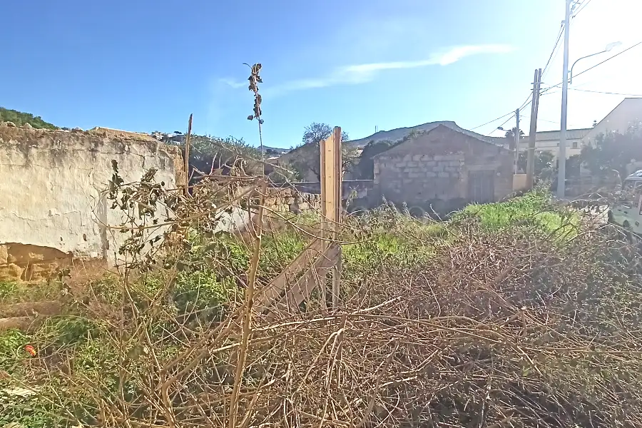 Edificabile Residenziali in vendita di 200 mq a €39.000 (rif. 68/2025)