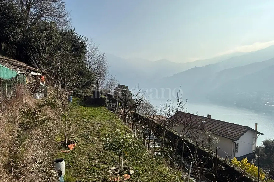 Agricolo in vendita di 400 mq a €39.000 (rif. 7/2026)