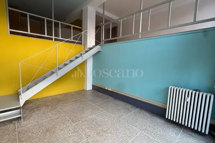 Negozio in affitto di 60 mq a €950 (rif. 13/2026)