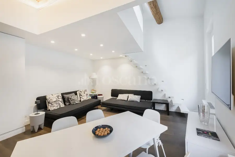Casa in vendita di 110 mq a €890.000 (rif. 27/2025)