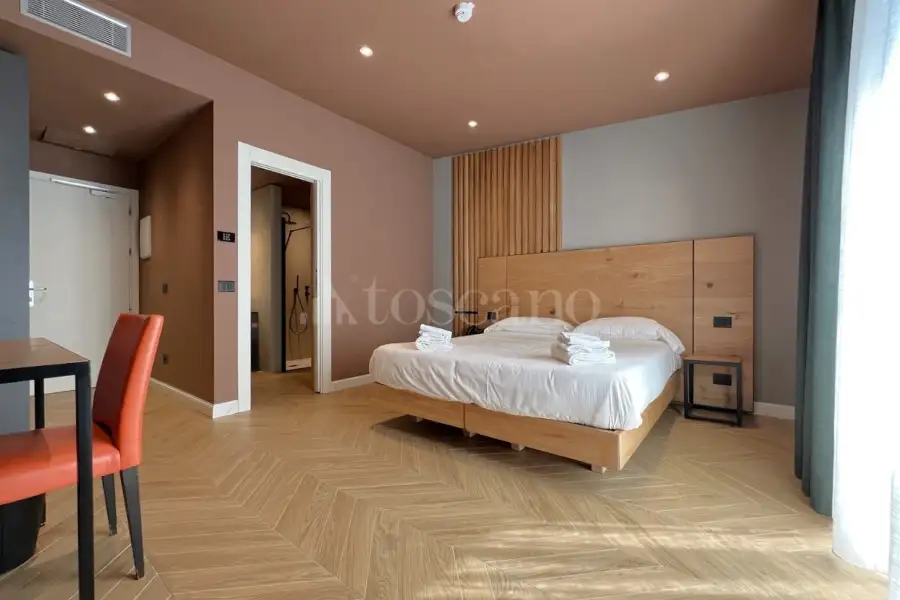 Albergo in vendita di 2.700 mq a €6.700.000 (rif. 15/2024)