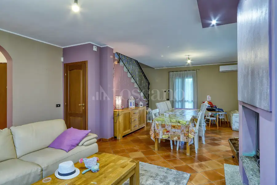 Villa in vendita di 220 mq a €445.000 (rif. 20/2026)
