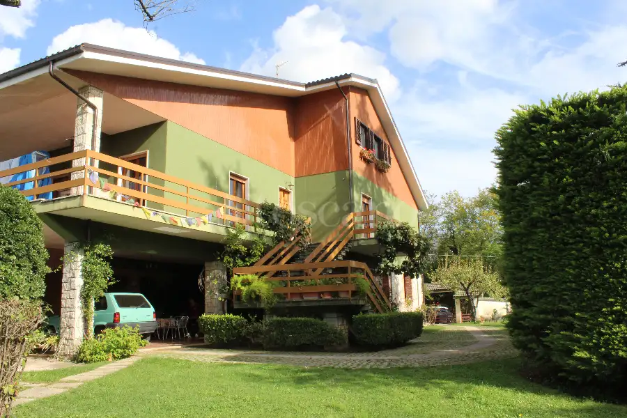 Casa in vendita di 200 mq a €139.000 (rif. 30/2024)