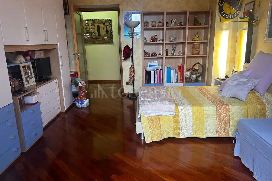Casa Indipendente in vendita di 250 mq a €250.000 (rif. 92/2026)