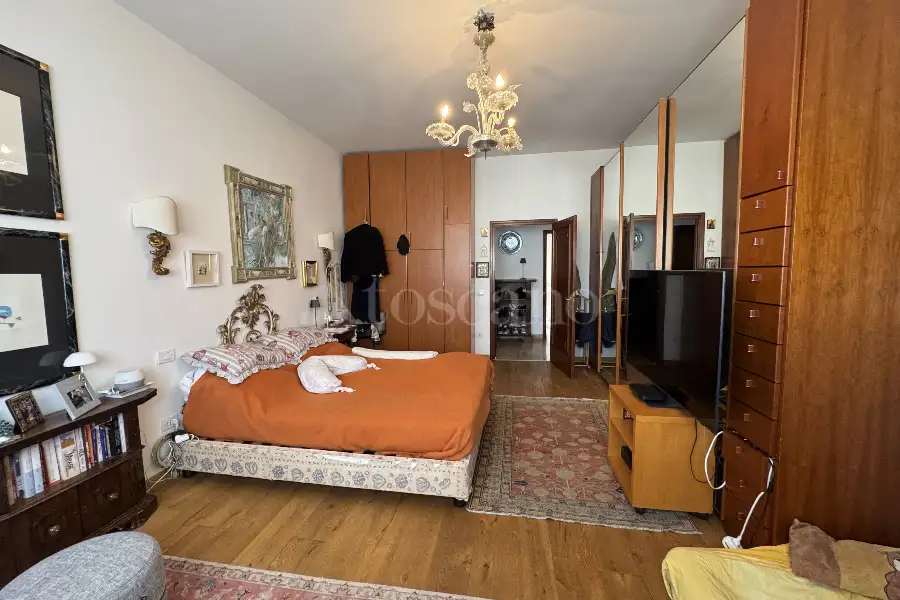 Casa in vendita di 232 mq a €1.100.000 (rif. 5/2026)