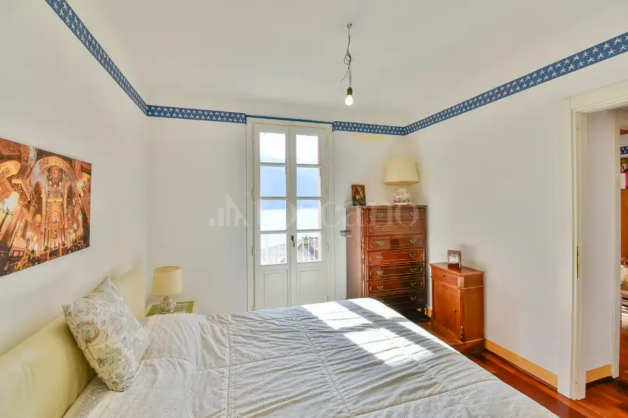 Villa Plurifamiliare in vendita di 400 mq a €3.150.000 (rif. 11/2025)