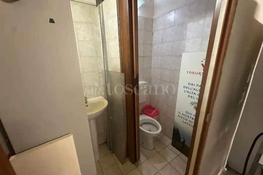 Negozio in affitto di 38 mq a €750 (rif. 53/2026)