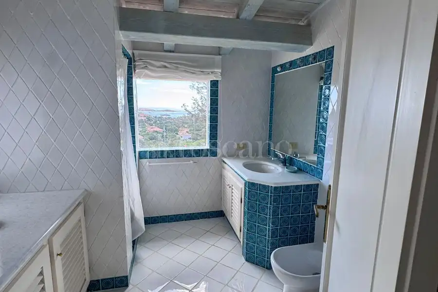 Villa in vendita di 291 mq trattativa riservata (rif. 11/2026)