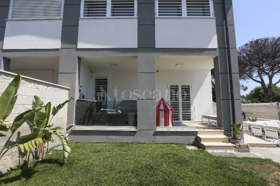 Villa Bifamiliare in vendita di 140 mq a €529.000 (rif. 38/2026)
