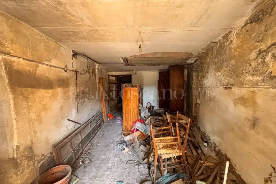 Casa Indipendente in vendita di 313 mq a €295.000 (rif. 134/2026)