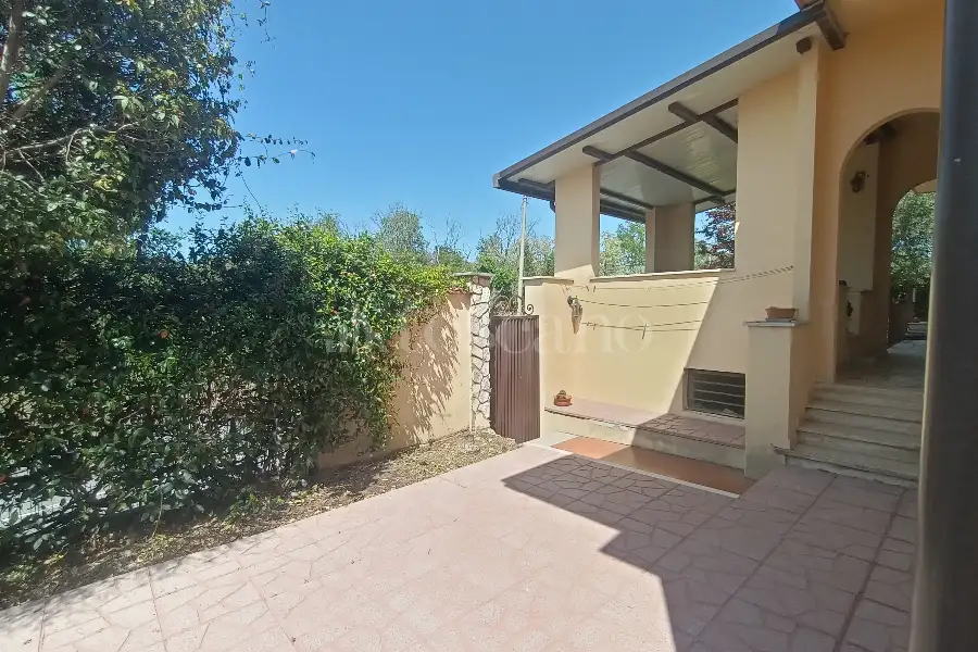 Villa in vendita di 120 mq a €429.000 (rif. 5/2026)