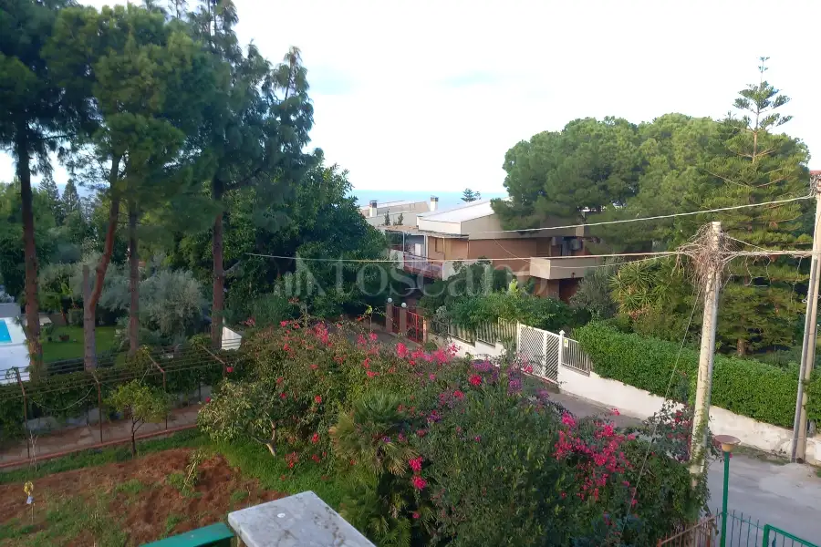 Villa Bifamiliare in vendita di 160 mq a €159.000 (rif. 18/2025)