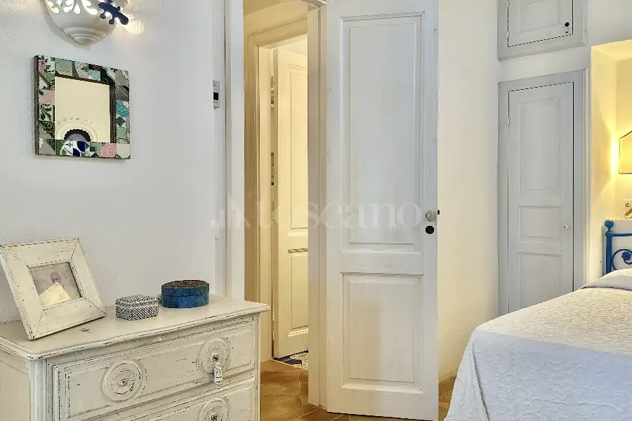 Villa in vendita di 1.000 mq a €1.990.000 (rif. 41/2025)