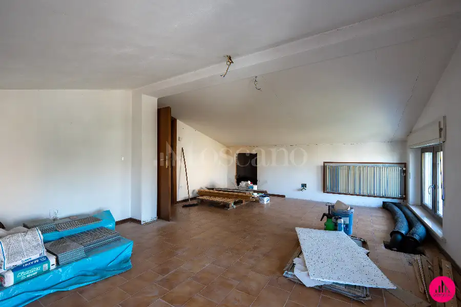 Villa in vendita di 265 mq a €359.000 (rif. 136/2026)