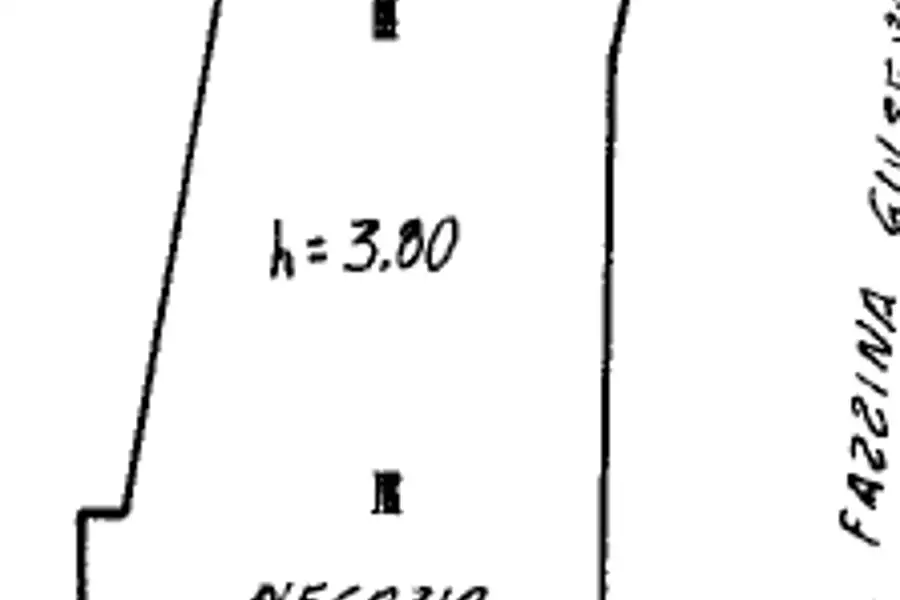 Negozio in vendita di 180 mq a €55.000 (rif. 107/2025)
