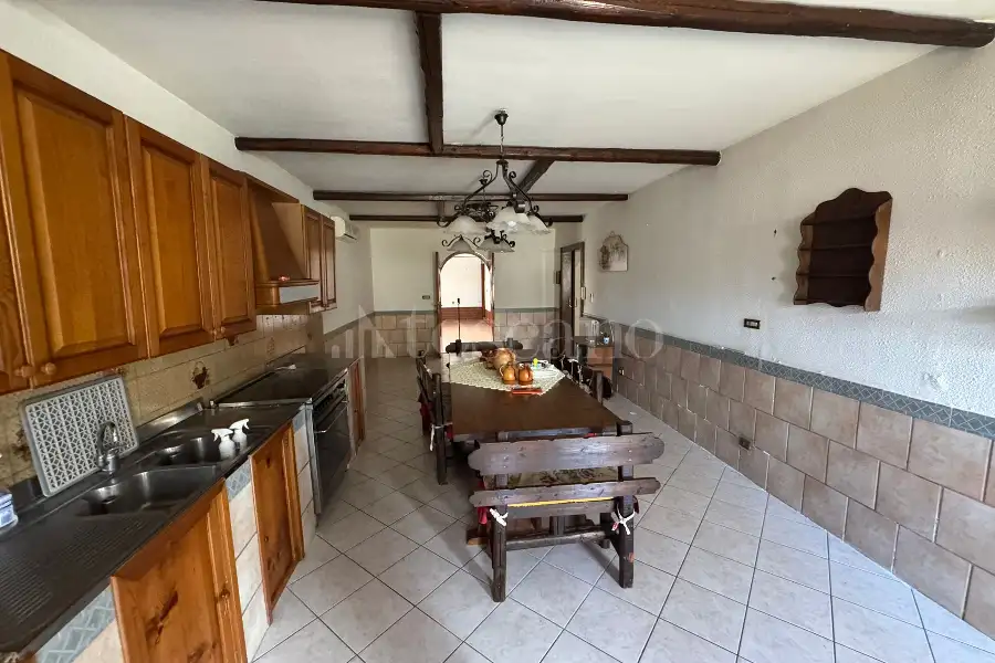 Villa in vendita di 416 mq a €439.000 (rif. 104/2026)