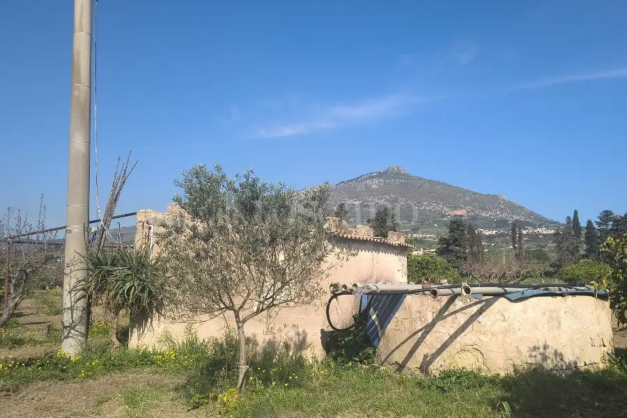 Agricolo in vendita di 14.880 mq a €108.000 (rif. 27/2026)