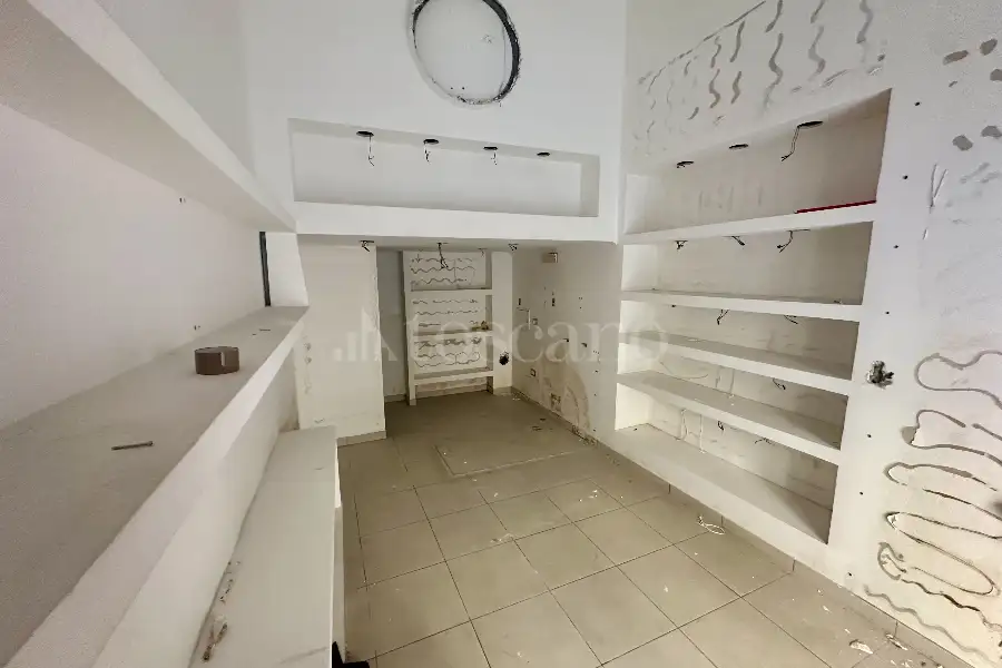 Negozio in vendita di 20 mq a €23.000 (rif. 5/2025)