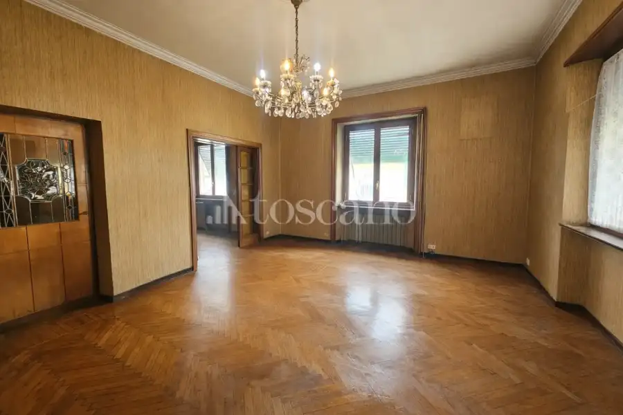 Attico in vendita di 181 mq a €990.000 (rif. 23/2026)
